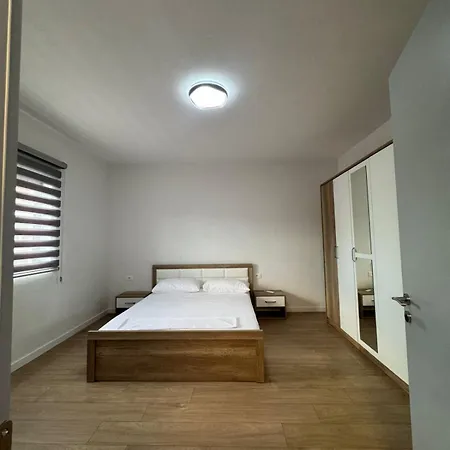 Er Twin Lejlighed Tirana